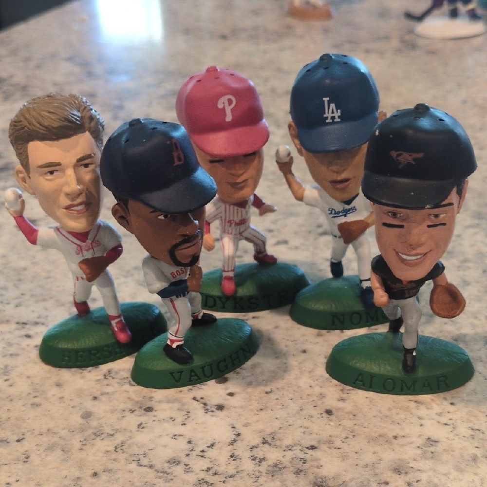 1997 Corinthian Baseball Mini Collectible action Figurines 5 Pc Lot‎